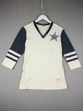 Mitchell & Ness Nostalgia Collection Dallas Henley Quarter Sleeve Womens Medium